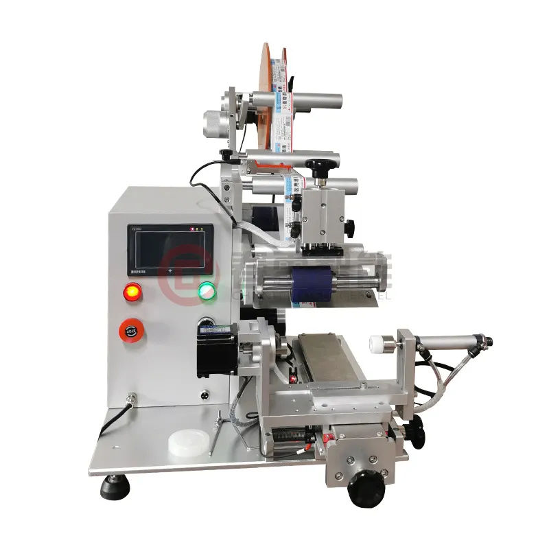 Causes communes de défaillance de la machine à étiquetage plat semi-automatique
